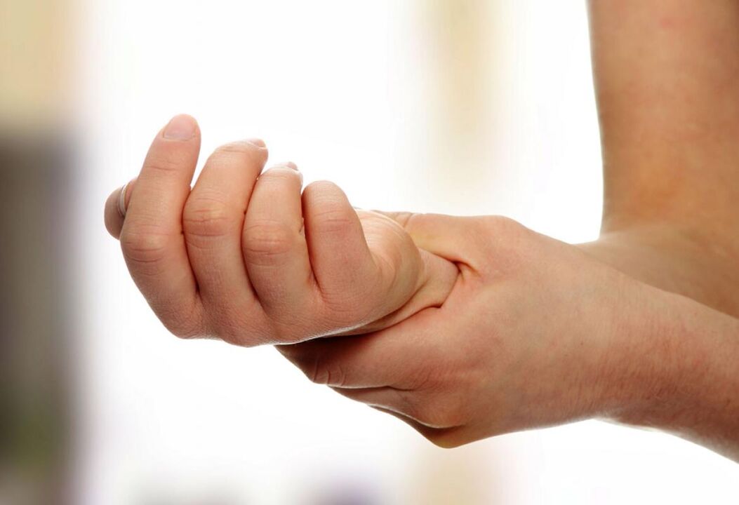 pain in hands and finger joints