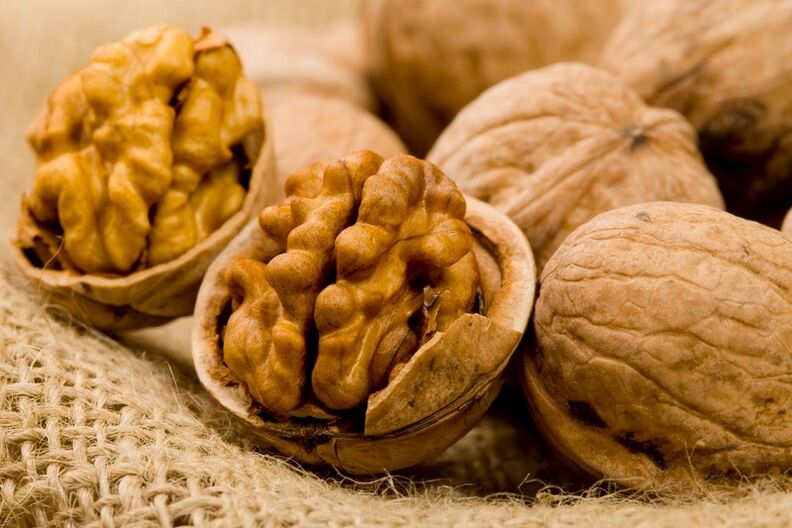 nuts for the treatment of osteochondrosis